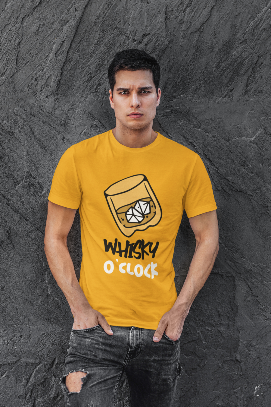 Whisky O'Clock" Graphic T-Shirt 